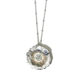 NEW - Handmade .925 Sterling Silver Flower Pendant Necklace on 18" Chain